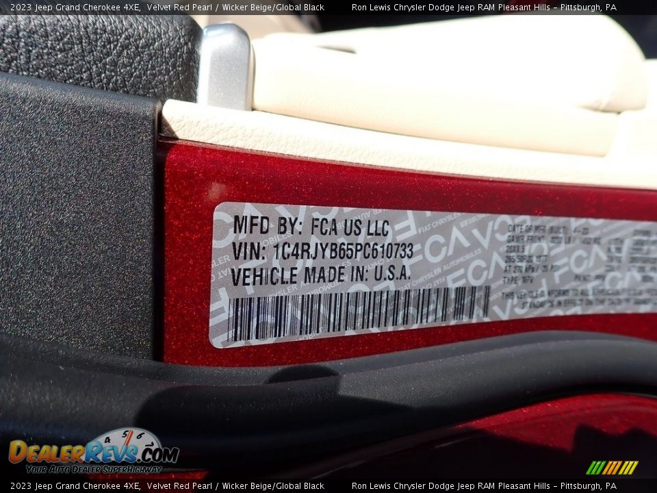 2023 Jeep Grand Cherokee 4XE Velvet Red Pearl / Wicker Beige/Global Black Photo #14