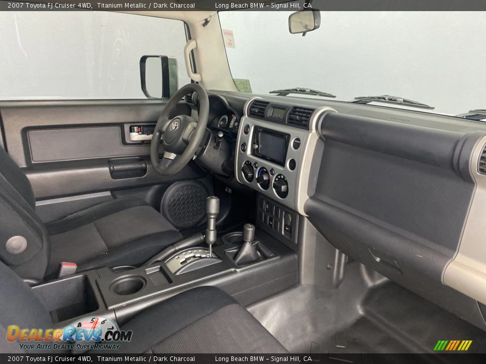 2007 Toyota FJ Cruiser 4WD Titanium Metallic / Dark Charcoal Photo #25