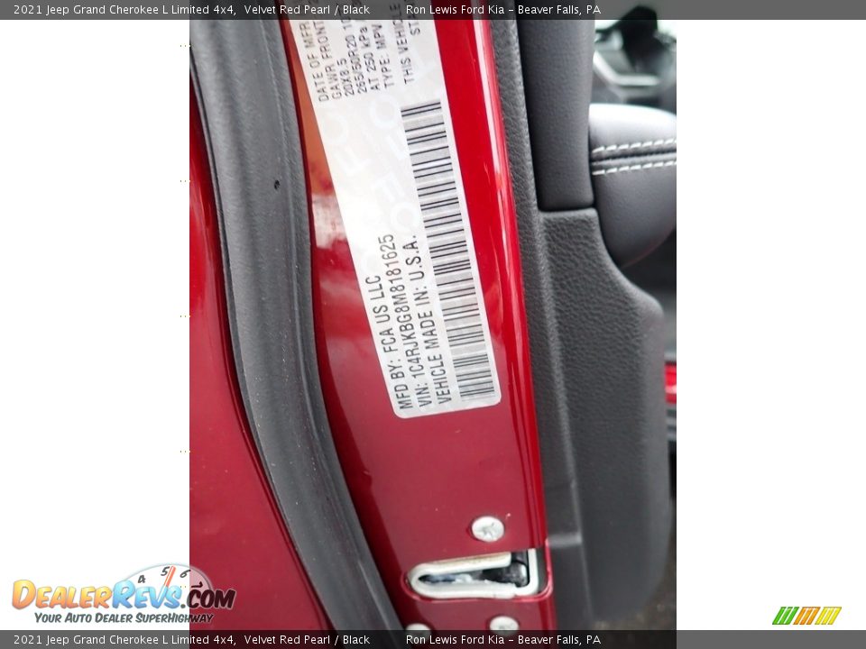 2021 Jeep Grand Cherokee L Limited 4x4 Velvet Red Pearl / Black Photo #20