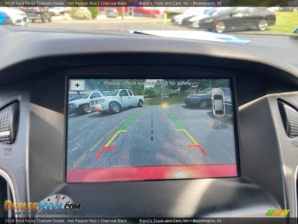 2018 Ford Focus Titanium Sedan Hot Pepper Red / Charcoal Black Photo #31