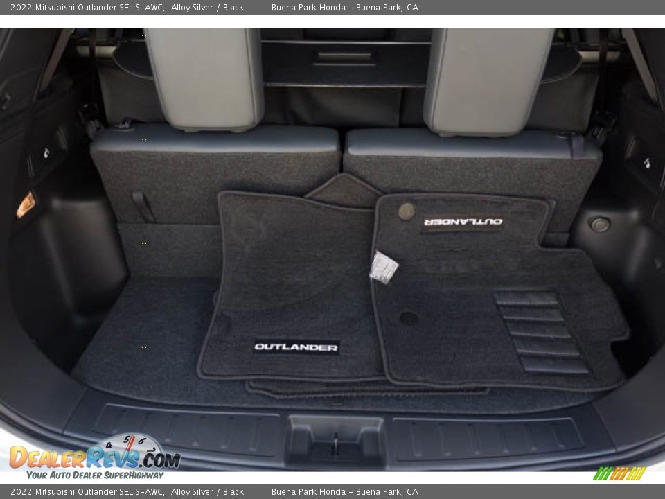 2022 Mitsubishi Outlander SEL S-AWC Trunk Photo #34