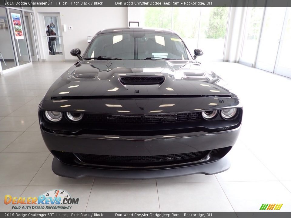 2016 Dodge Challenger SRT Hellcat Pitch Black / Black Photo #4