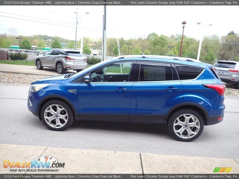 2019 Ford Escape Titanium 4WD Lightning Blue / Chromite Gray/Charcoal Black Photo #5