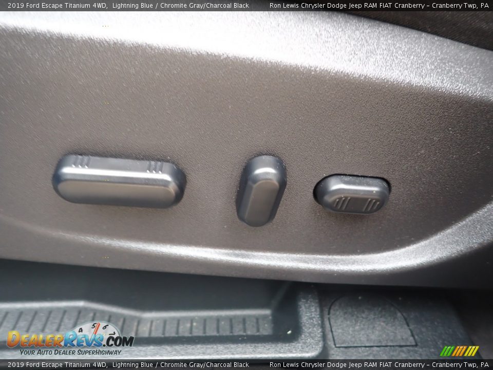 2019 Ford Escape Titanium 4WD Lightning Blue / Chromite Gray/Charcoal Black Photo #19