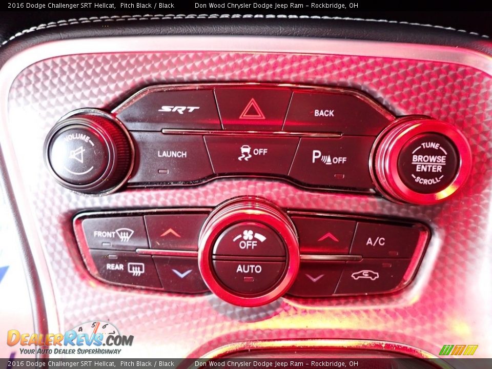 2016 Dodge Challenger SRT Hellcat Pitch Black / Black Photo #22