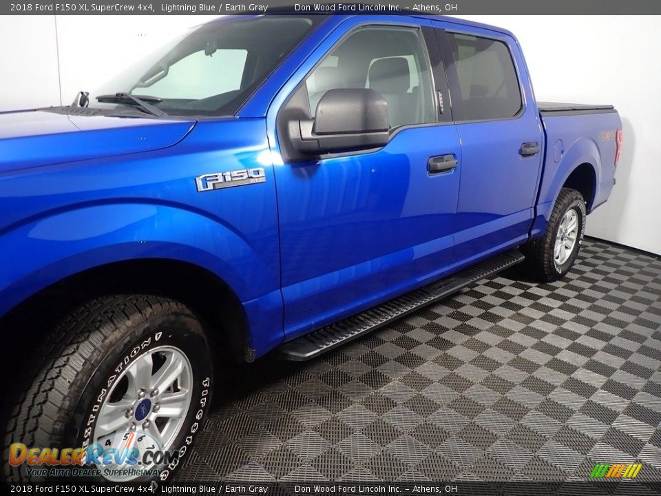 2018 Ford F150 XL SuperCrew 4x4 Lightning Blue / Earth Gray Photo #10