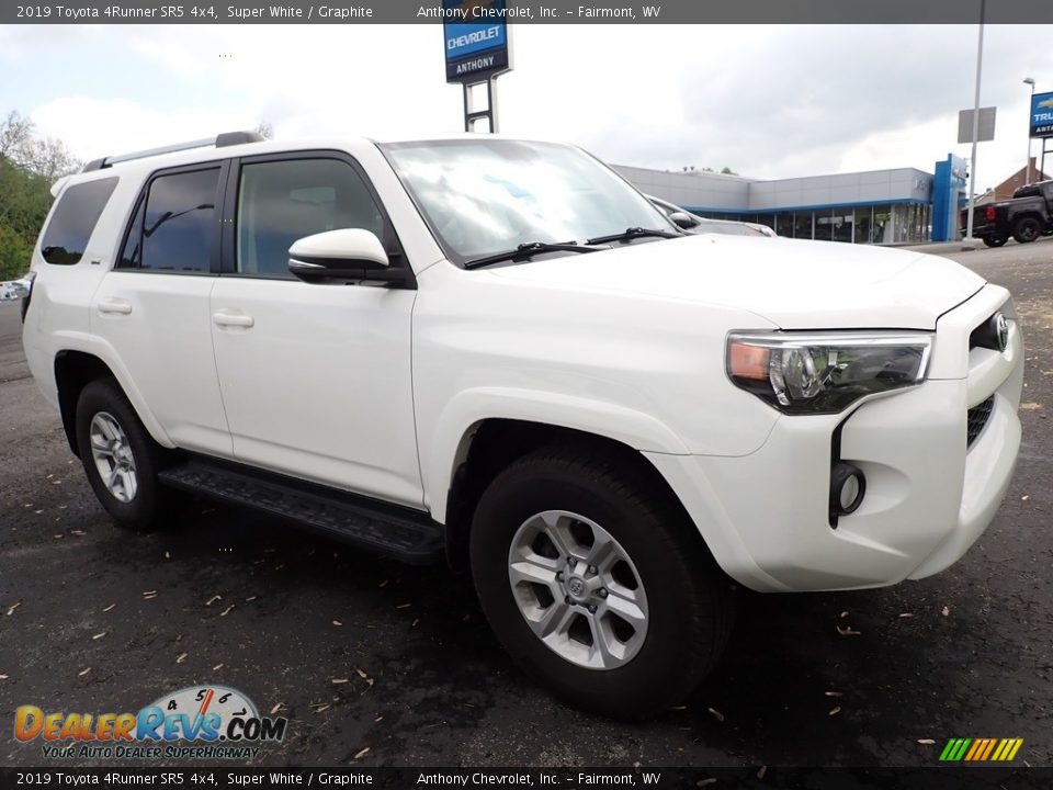 2019 Toyota 4Runner SR5 4x4 Super White / Graphite Photo #1