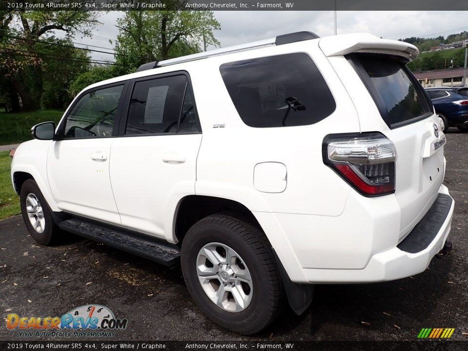 2019 Toyota 4Runner SR5 4x4 Super White / Graphite Photo #3
