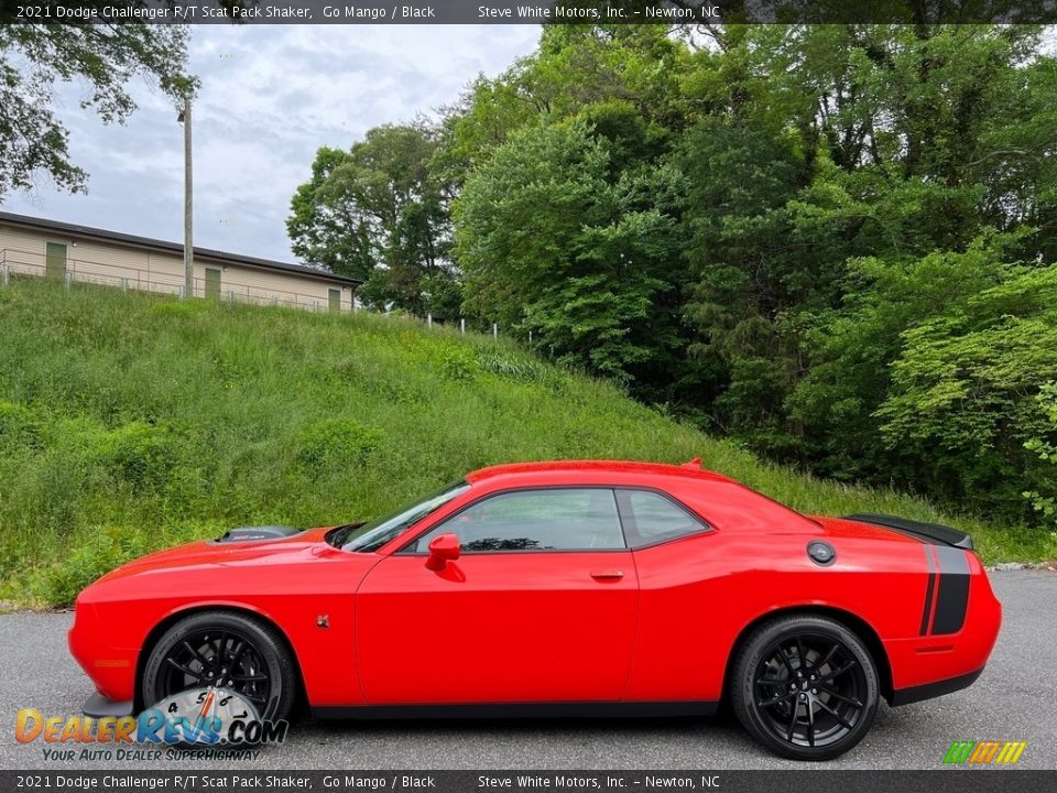 Go Mango 2021 Dodge Challenger R/T Scat Pack Shaker Photo #1