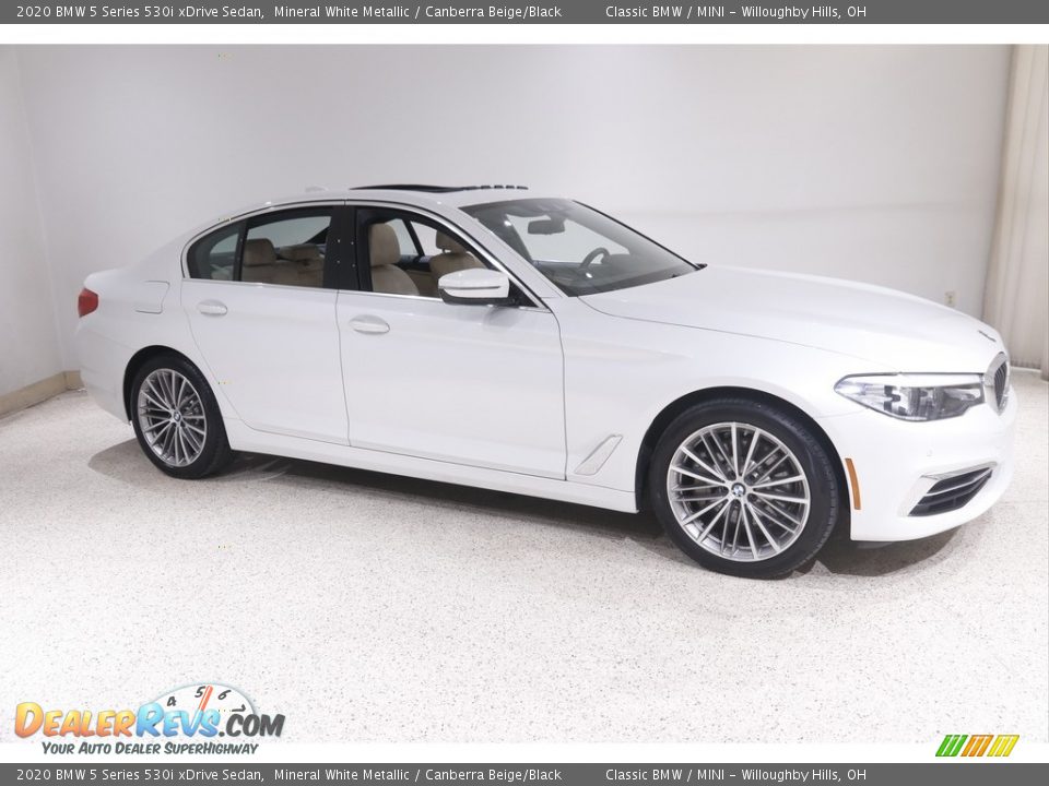 2020 BMW 5 Series 530i xDrive Sedan Mineral White Metallic / Canberra Beige/Black Photo #1