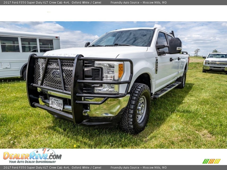 2017 Ford F350 Super Duty XLT Crew Cab 4x4 Oxford White / Camel Photo #8