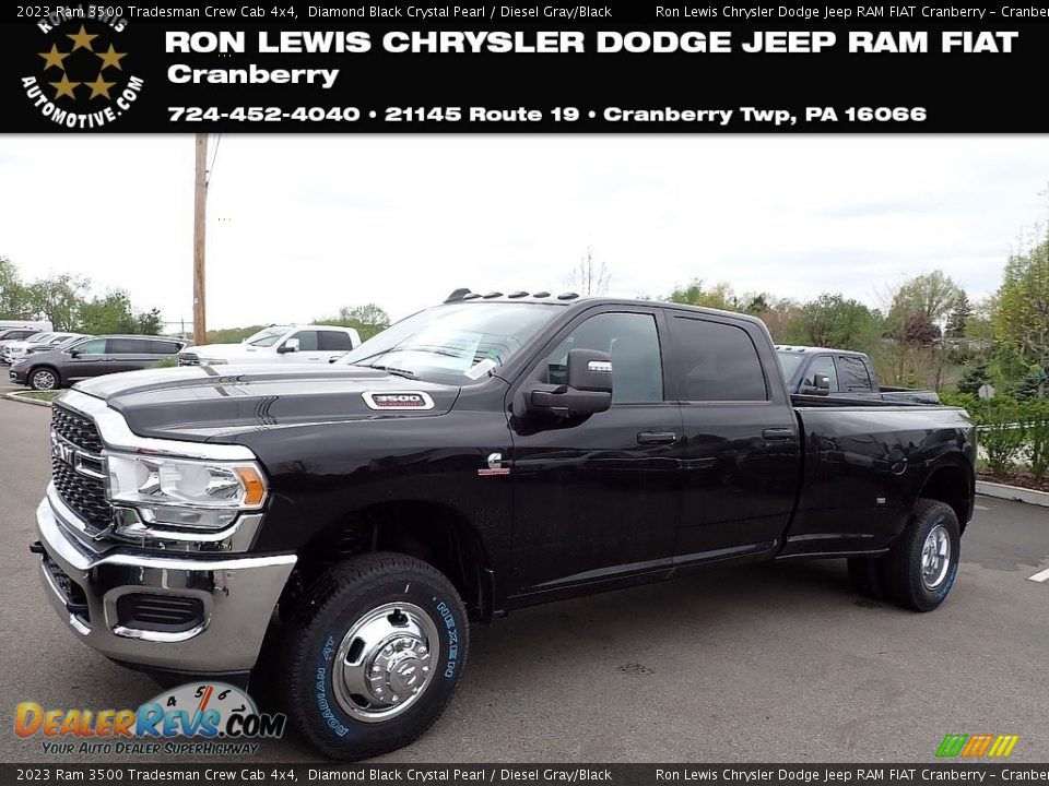 2023 Ram 3500 Tradesman Crew Cab 4x4 Diamond Black Crystal Pearl / Diesel Gray/Black Photo #1