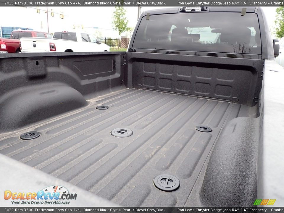 2023 Ram 3500 Tradesman Crew Cab 4x4 Diamond Black Crystal Pearl / Diesel Gray/Black Photo #6