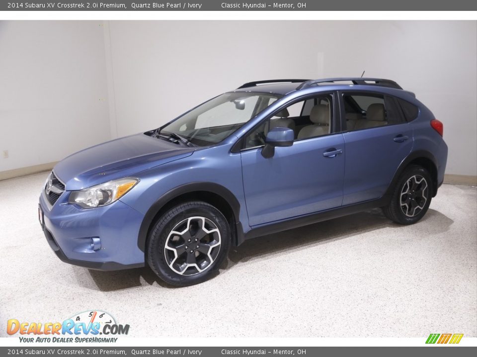 Front 3/4 View of 2014 Subaru XV Crosstrek 2.0i Premium Photo #3