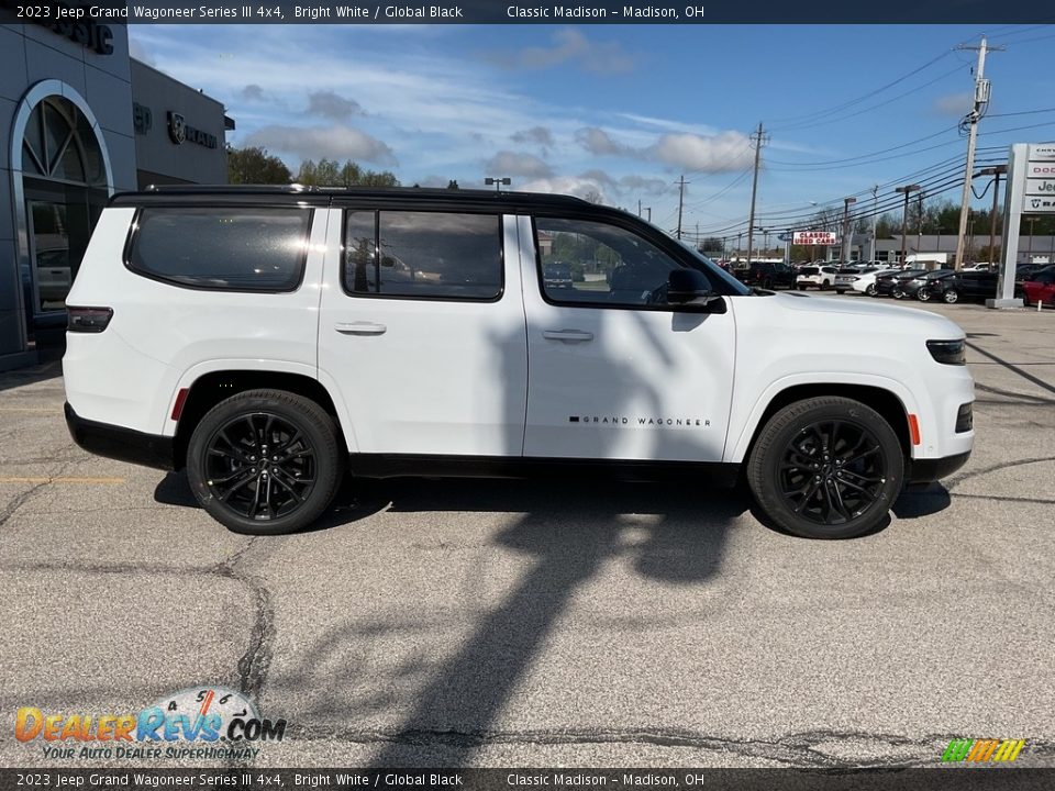 2023 Jeep Grand Wagoneer Series III 4x4 Bright White / Global Black Photo #15