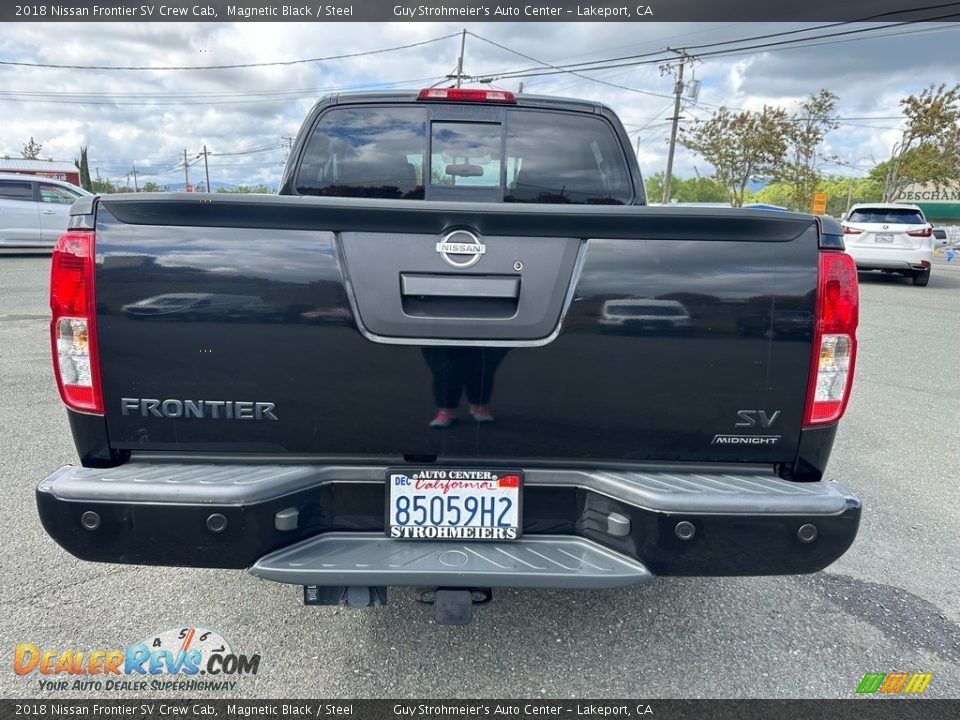 2018 Nissan Frontier SV Crew Cab Magnetic Black / Steel Photo #5