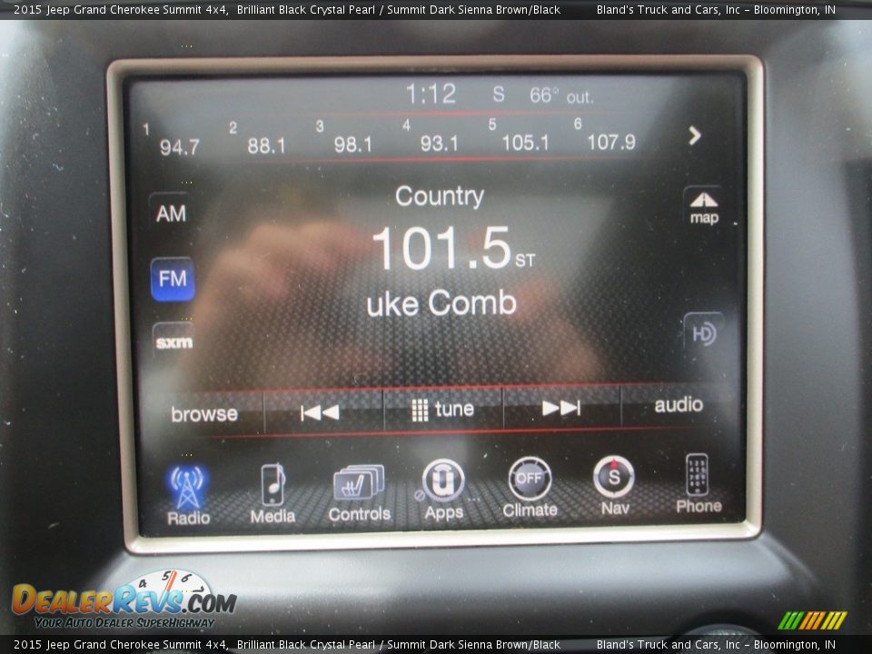 Audio System of 2015 Jeep Grand Cherokee Summit 4x4 Photo #13