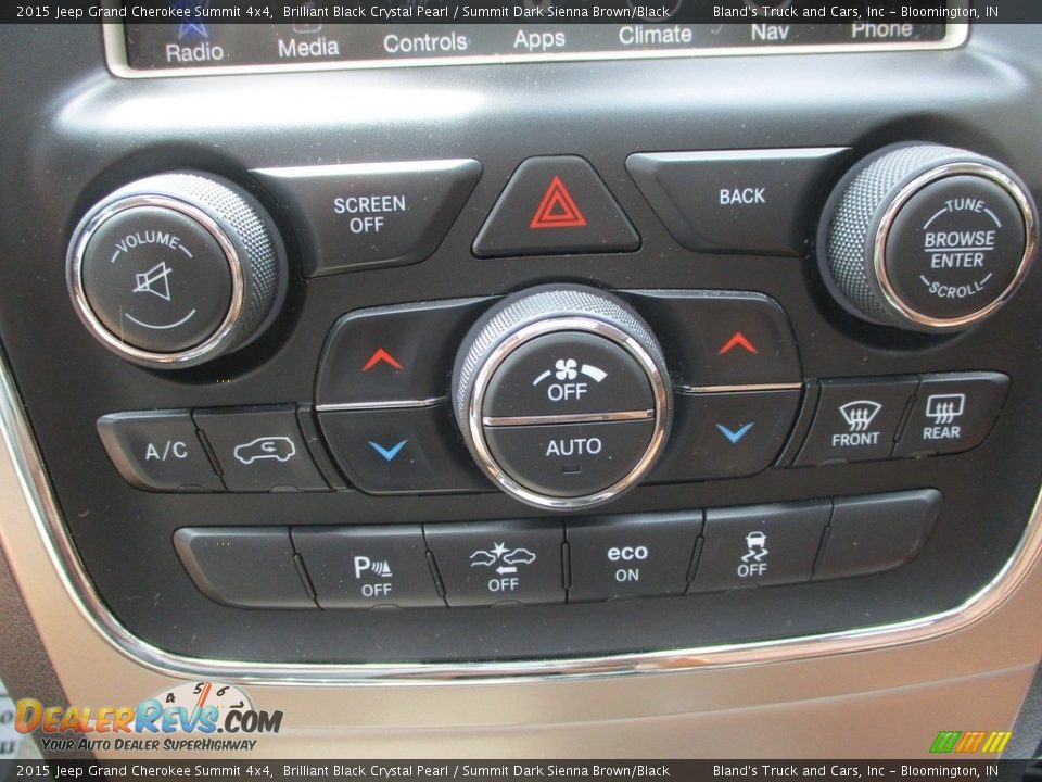 Controls of 2015 Jeep Grand Cherokee Summit 4x4 Photo #15