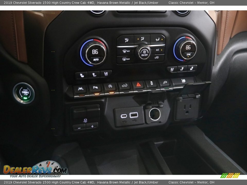 Controls of 2019 Chevrolet Silverado 1500 High Country Crew Cab 4WD Photo #15