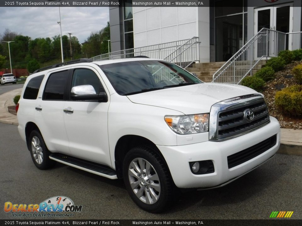 Front 3/4 View of 2015 Toyota Sequoia Platinum 4x4 Photo #2