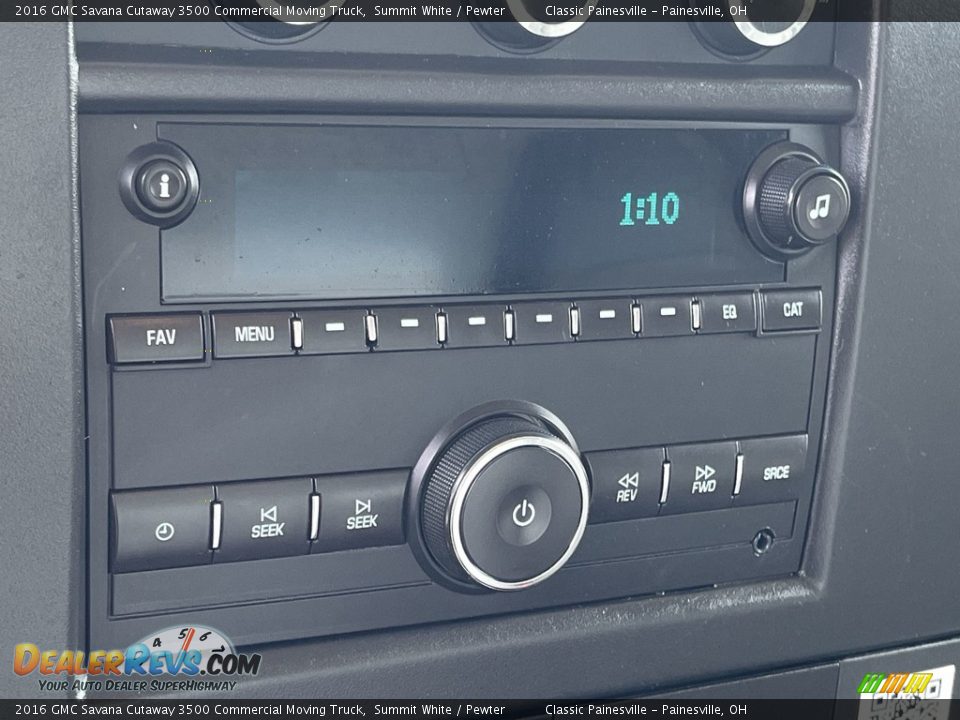 Controls of 2016 GMC Savana Cutaway 3500 Commercial Moving Truck Photo #13