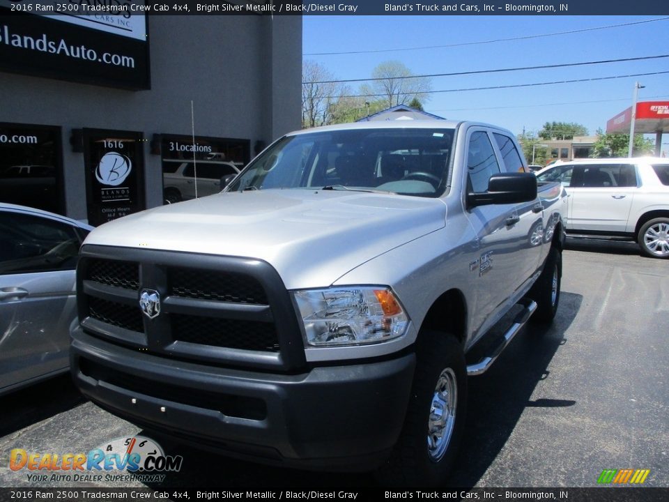 2016 Ram 2500 Tradesman Crew Cab 4x4 Bright Silver Metallic / Black/Diesel Gray Photo #2