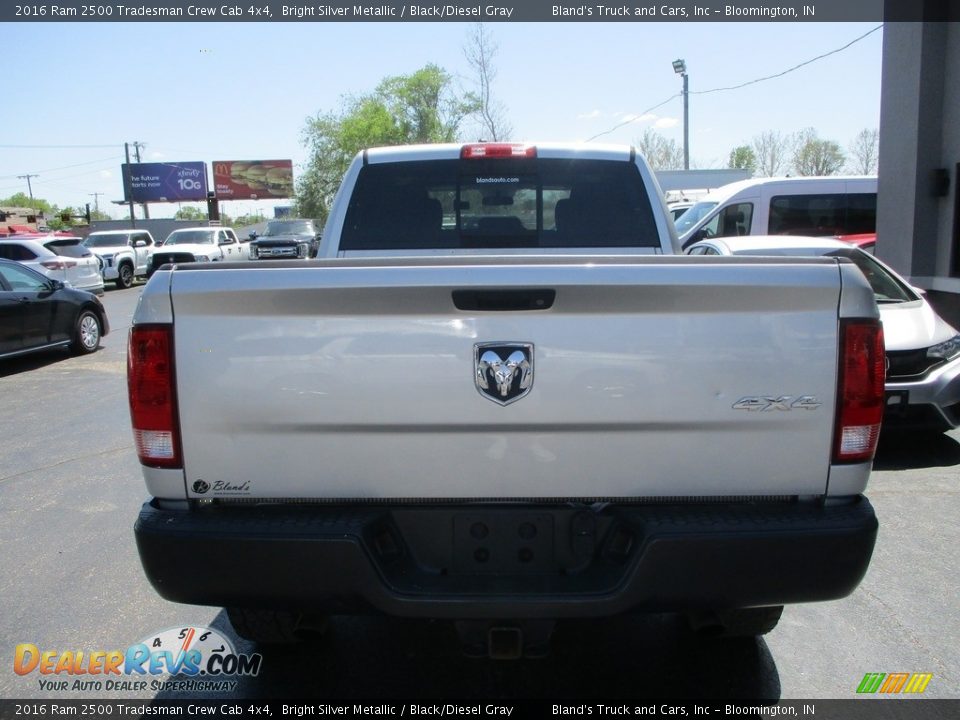 2016 Ram 2500 Tradesman Crew Cab 4x4 Bright Silver Metallic / Black/Diesel Gray Photo #21