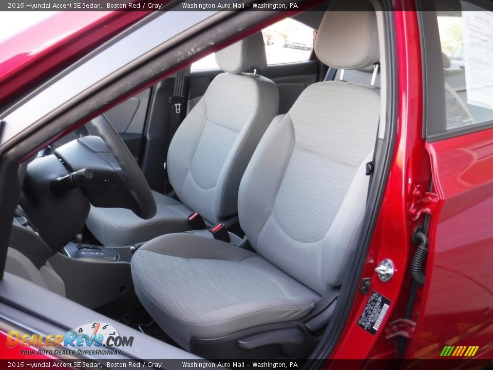 2016 Hyundai Accent SE Sedan Boston Red / Gray Photo #13