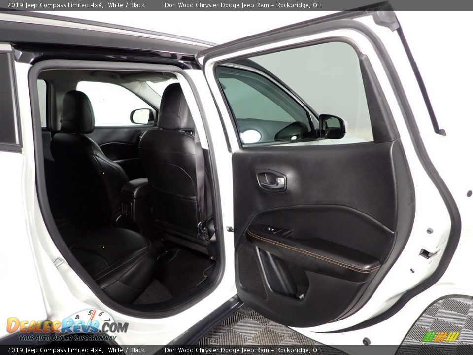2019 Jeep Compass Limited 4x4 White / Black Photo #27