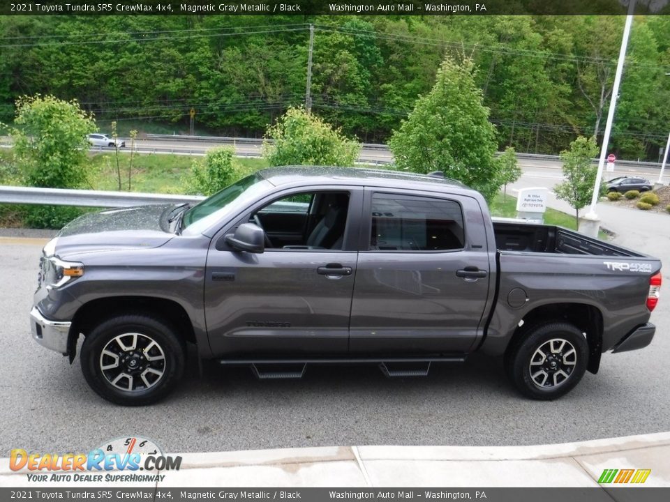 2021 Toyota Tundra SR5 CrewMax 4x4 Magnetic Gray Metallic / Black Photo #16