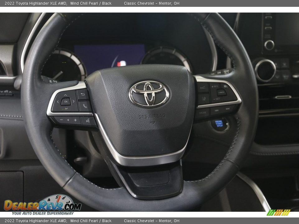 2022 Toyota Highlander XLE AWD Wind Chill Pearl / Black Photo #7