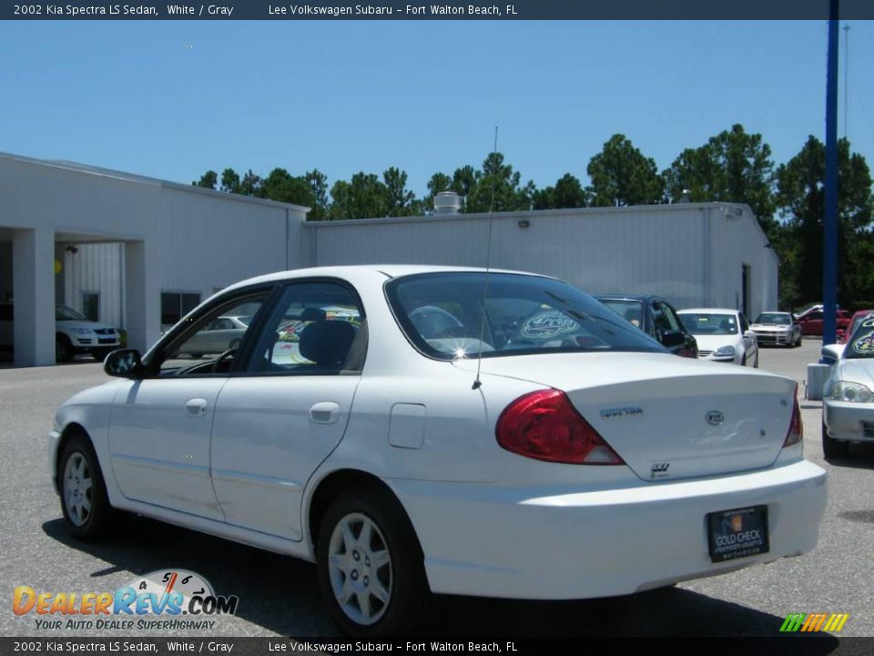 2002 Kia Spectra LS Sedan White / Gray Photo #3