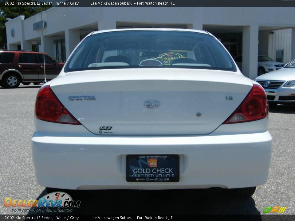 2002 Kia Spectra LS Sedan White / Gray Photo #4