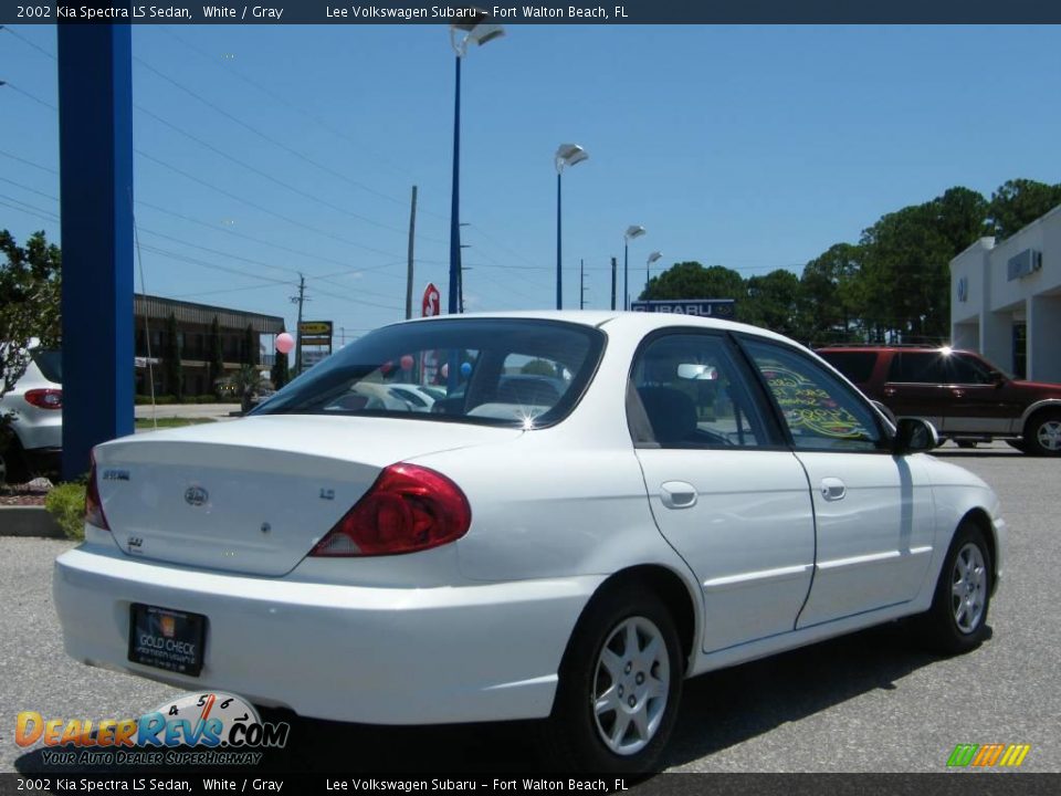2002 Kia Spectra LS Sedan White / Gray Photo #5