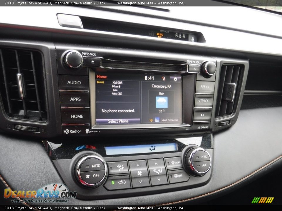 Controls of 2018 Toyota RAV4 SE AWD Photo #4
