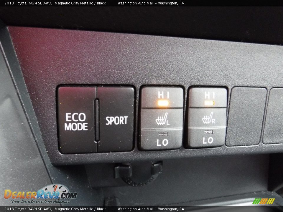 Controls of 2018 Toyota RAV4 SE AWD Photo #7