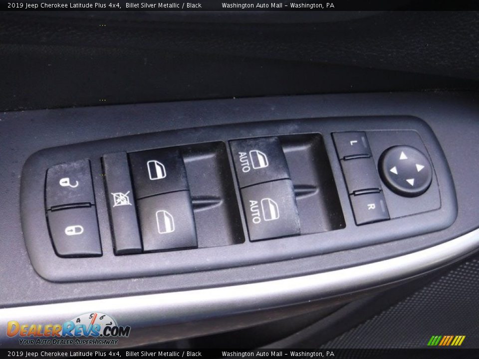 2019 Jeep Cherokee Latitude Plus 4x4 Billet Silver Metallic / Black Photo #9