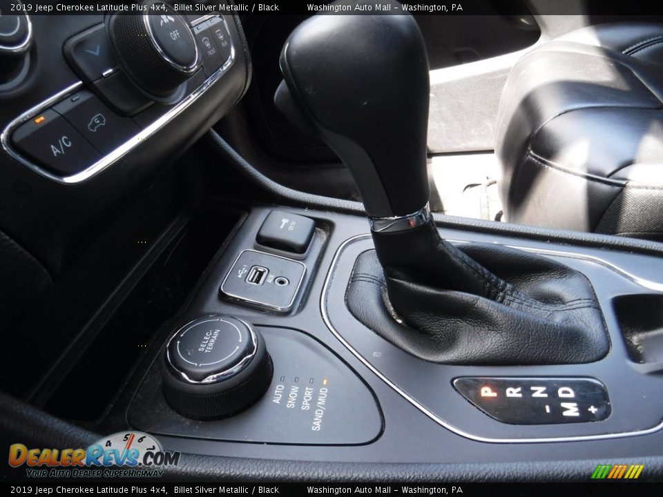 2019 Jeep Cherokee Latitude Plus 4x4 Billet Silver Metallic / Black Photo #15