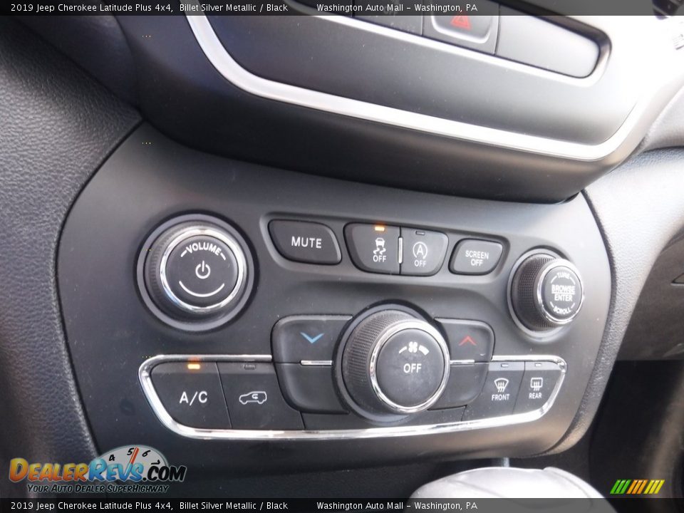 2019 Jeep Cherokee Latitude Plus 4x4 Billet Silver Metallic / Black Photo #16