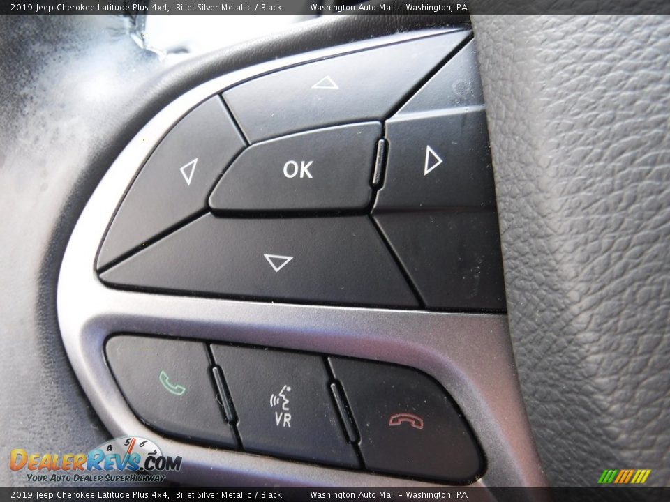2019 Jeep Cherokee Latitude Plus 4x4 Billet Silver Metallic / Black Photo #23