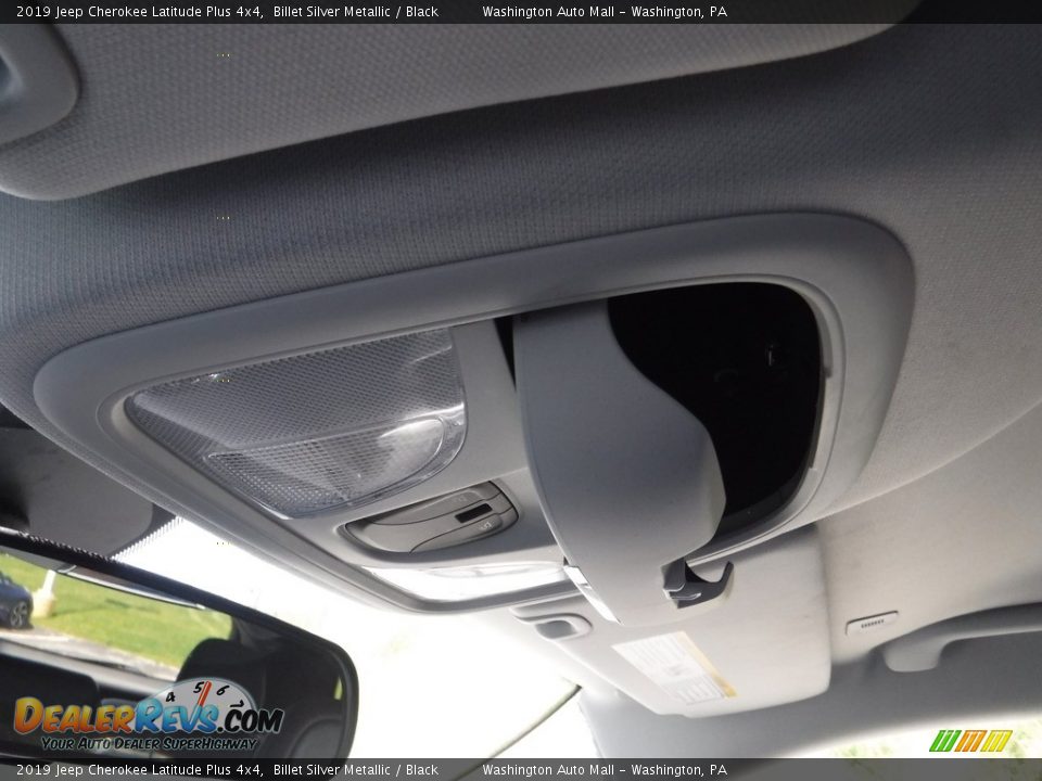 2019 Jeep Cherokee Latitude Plus 4x4 Billet Silver Metallic / Black Photo #25