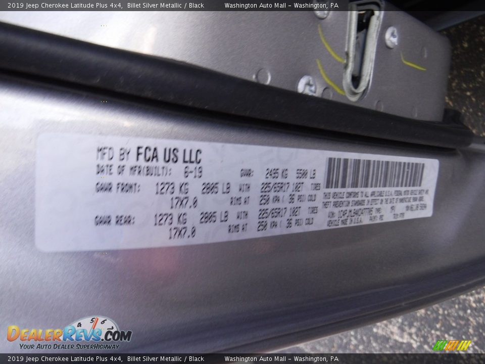 2019 Jeep Cherokee Latitude Plus 4x4 Billet Silver Metallic / Black Photo #31