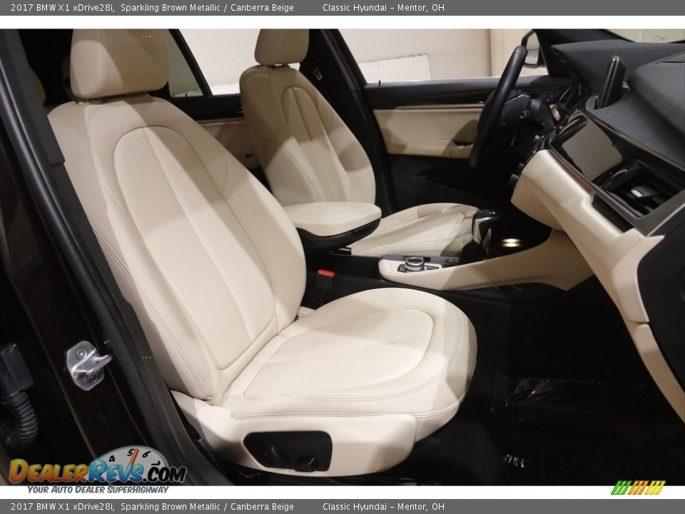 2017 BMW X1 xDrive28i Sparkling Brown Metallic / Canberra Beige Photo #17