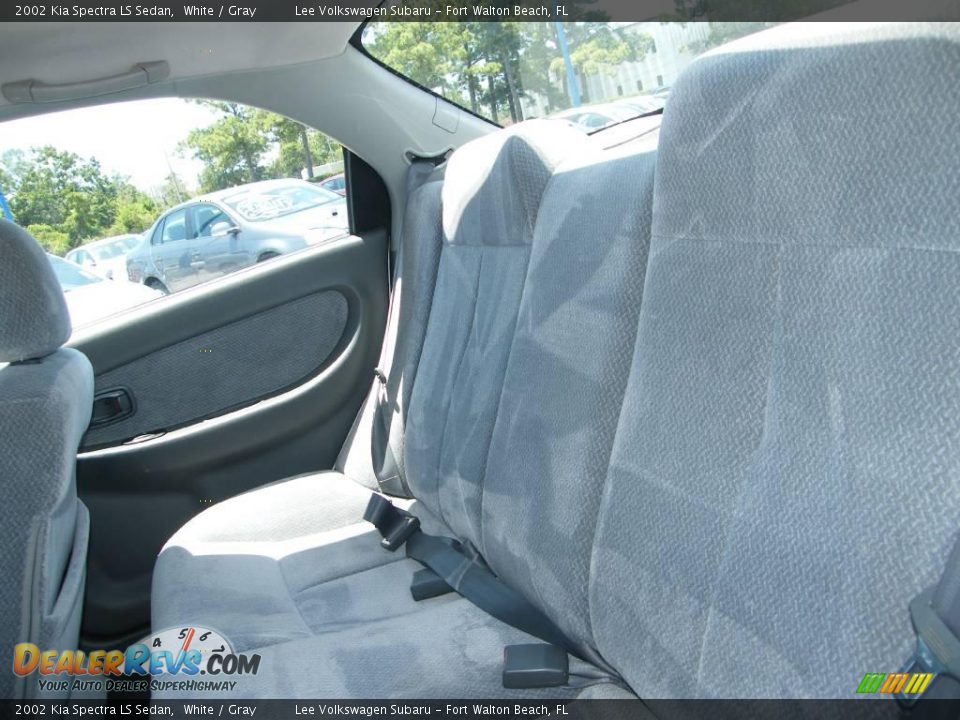2002 Kia Spectra LS Sedan White / Gray Photo #21
