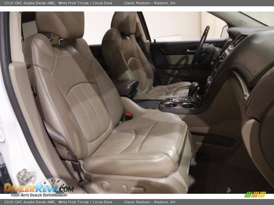 2016 GMC Acadia Denali AWD White Frost Tricoat / Cocoa Dune Photo #16
