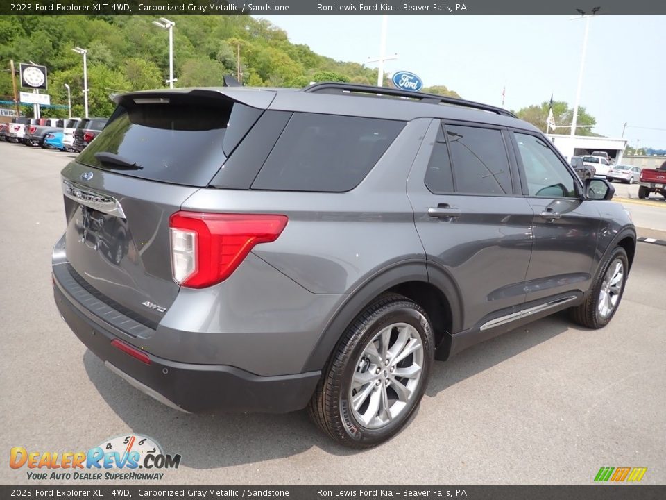 2023 Ford Explorer XLT 4WD Carbonized Gray Metallic / Sandstone Photo #8