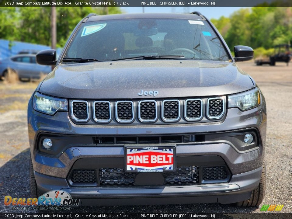 2023 Jeep Compass Latitude Lux 4x4 Granite Crystal Metallic / Black Photo #2