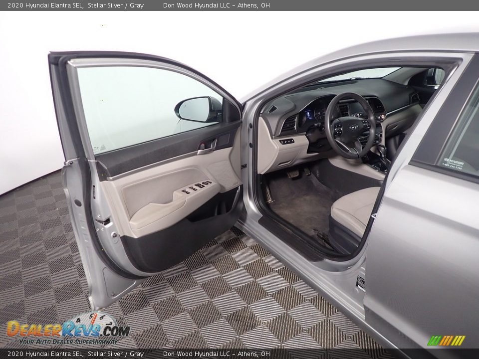 2020 Hyundai Elantra SEL Stellar Silver / Gray Photo #18
