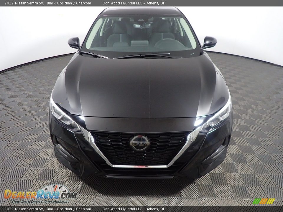 2022 Nissan Sentra SV Black Obsidian / Charcoal Photo #5