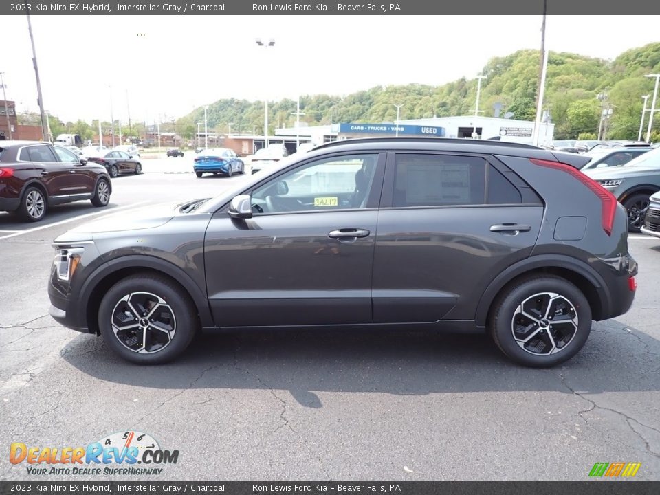 2023 Kia Niro EX Hybrid Interstellar Gray / Charcoal Photo #5